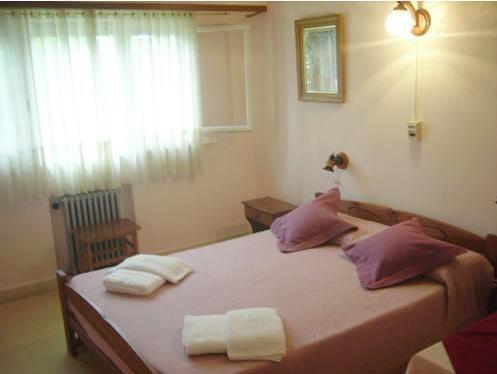 Hosteria Bavaria Villa Gesell Habitación foto